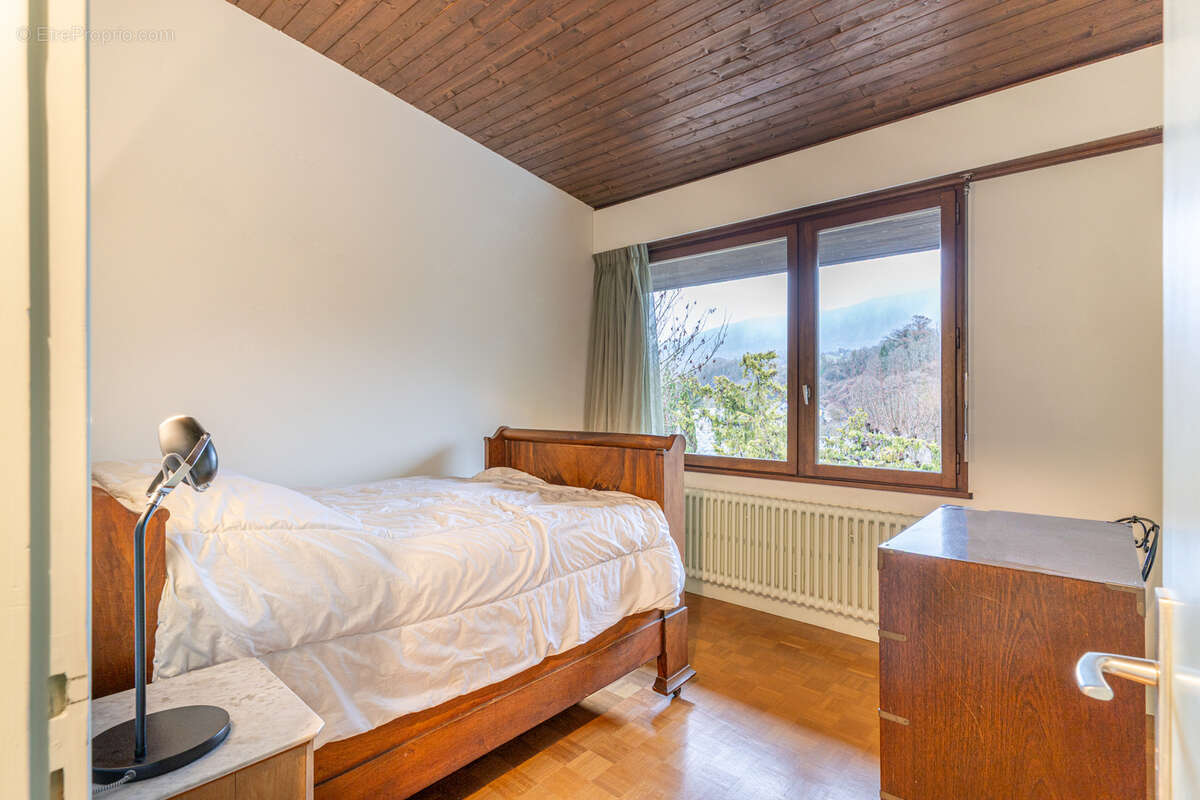 Maison à ALBY-SUR-CHERAN