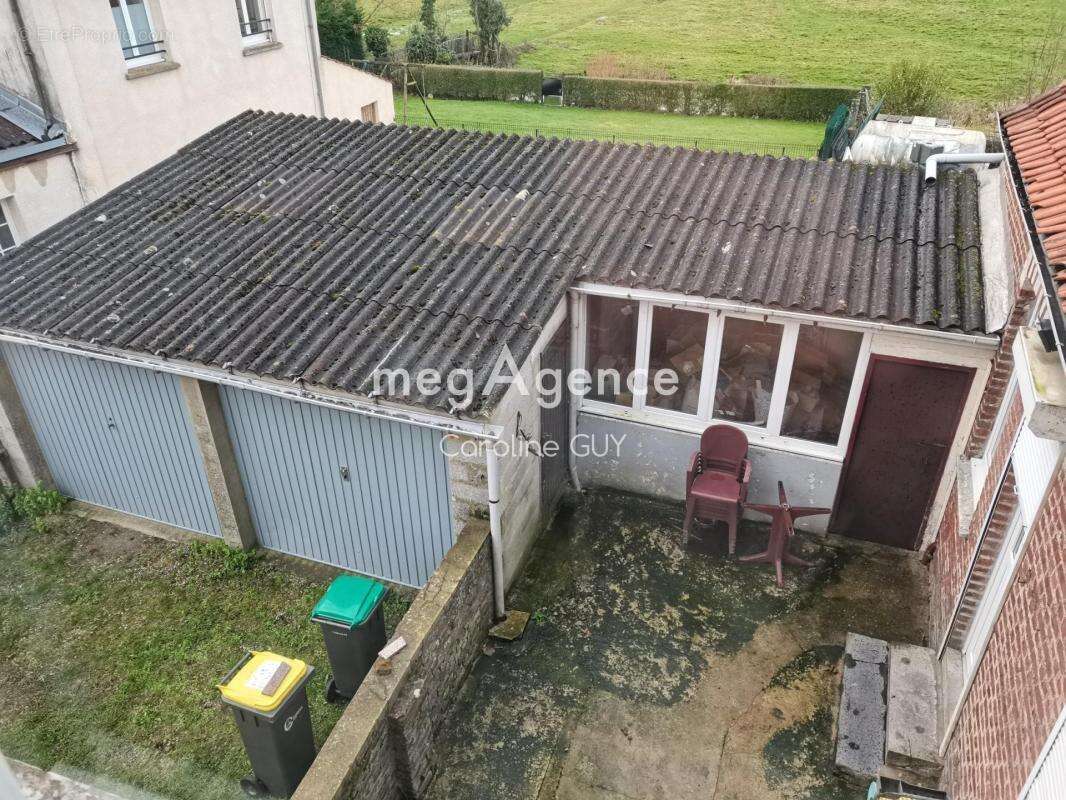 Maison à SAINT-MOMELIN