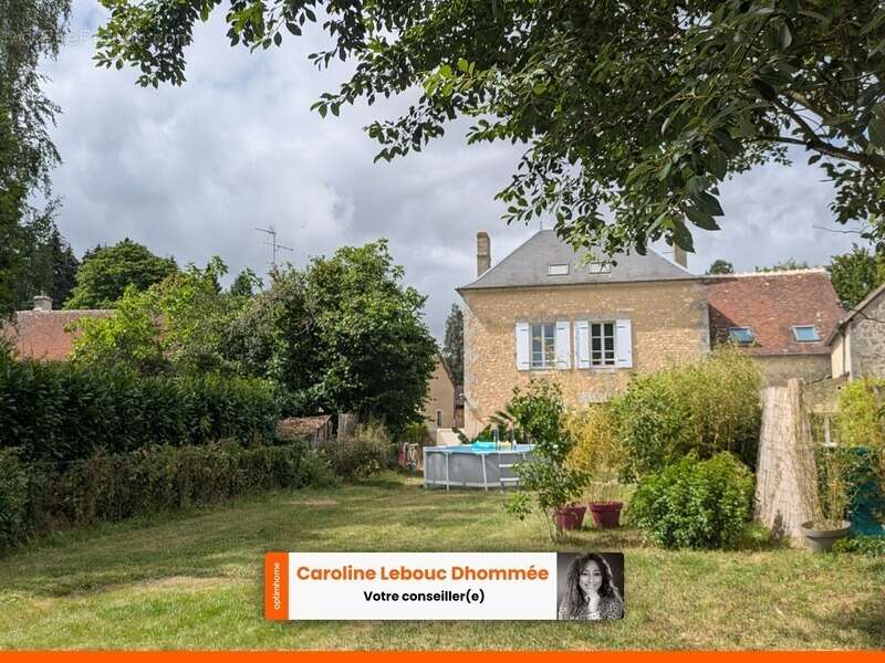À l'orée de la forêt, une maison de 180m² de caractère entièrement rénovée - photo 6