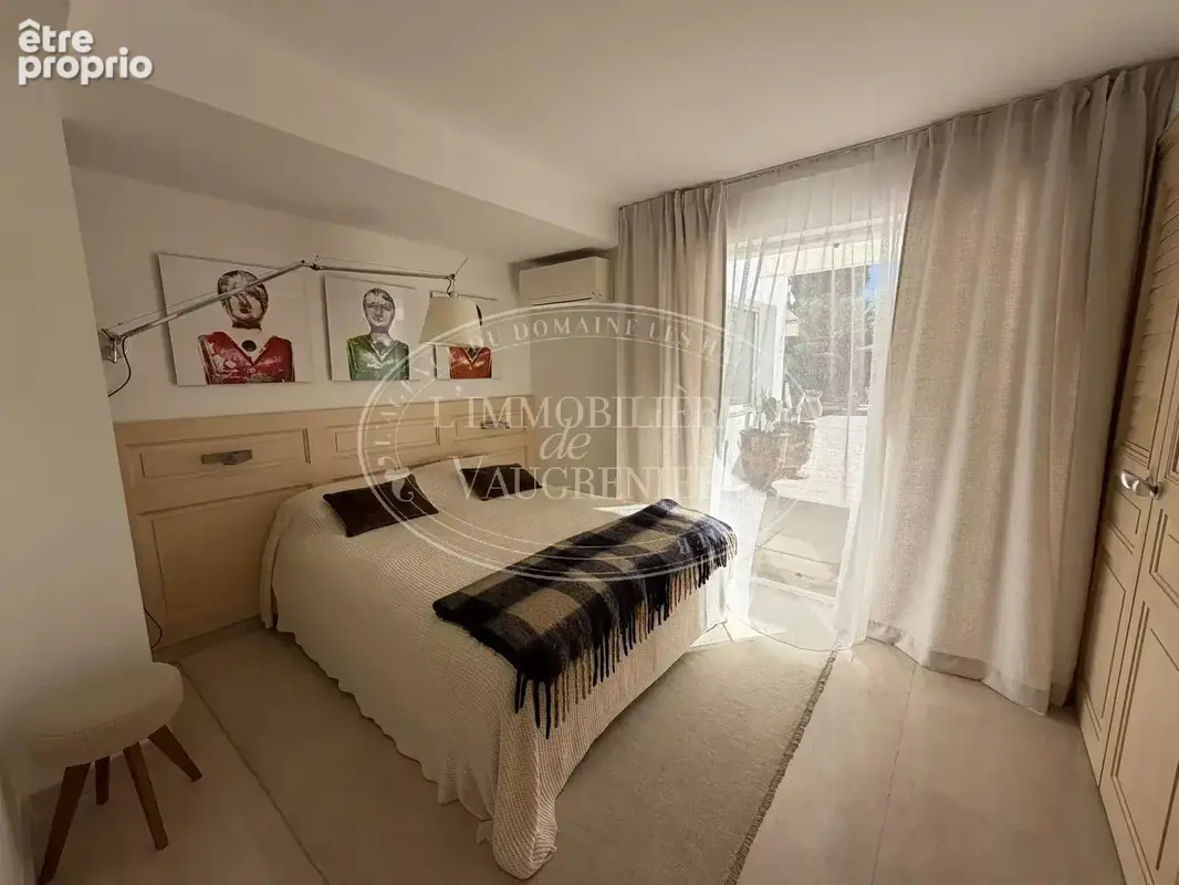 Vente villa 5 pièces les hauts de vaugrenier 1 990 000.-€ - photo 12