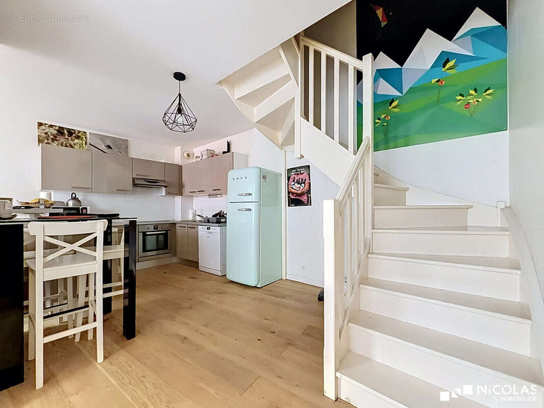 Appartement à BORDEAUX