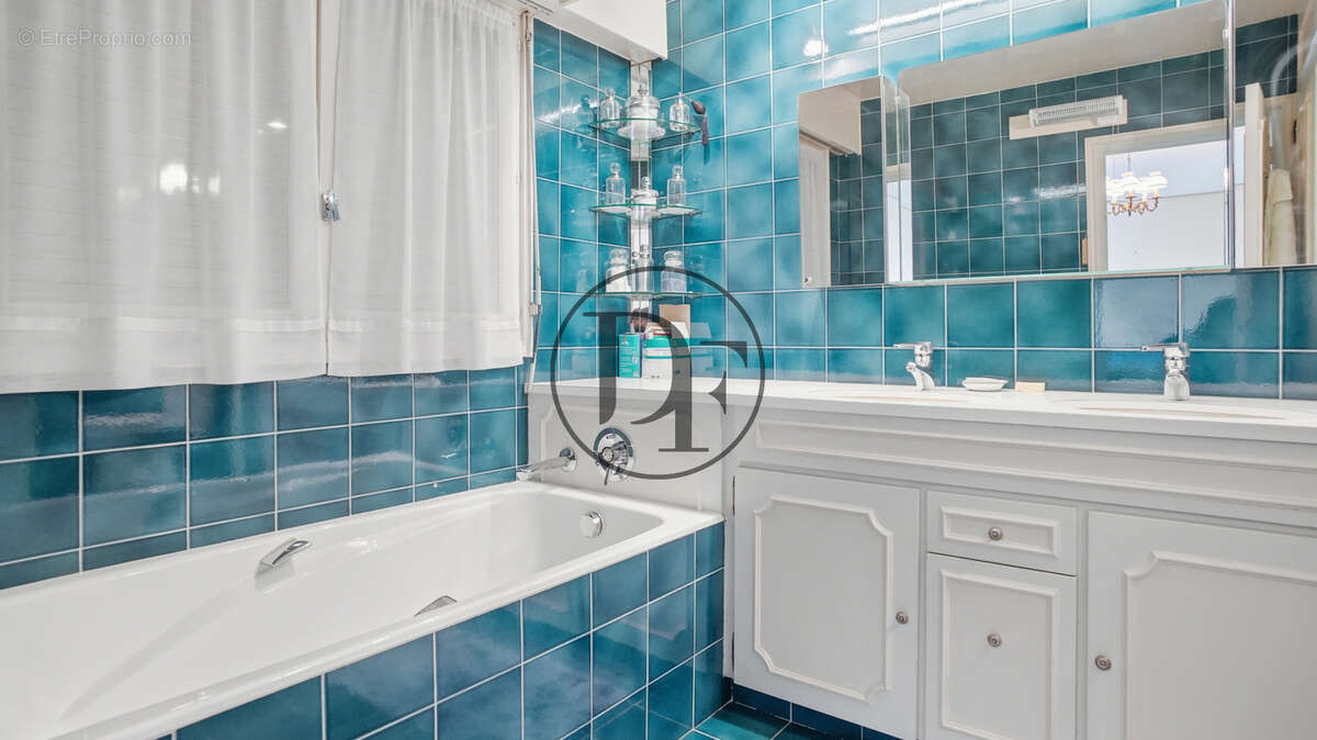 Appartement à FONTAINEBLEAU