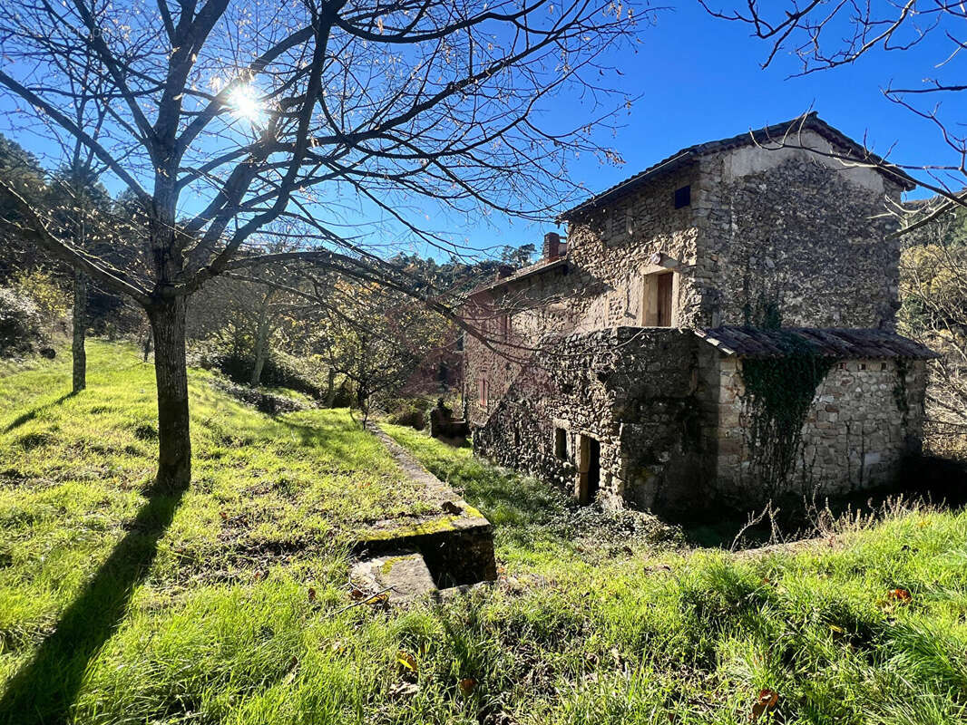 Maison à SAINT-FLORENT-SUR-AUZONNET