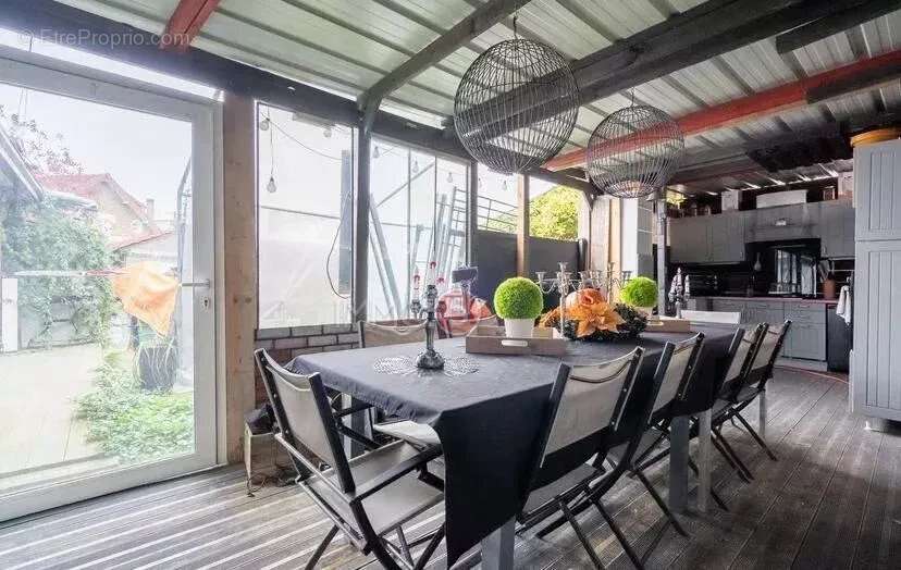 Maison à CLICHY-SOUS-BOIS