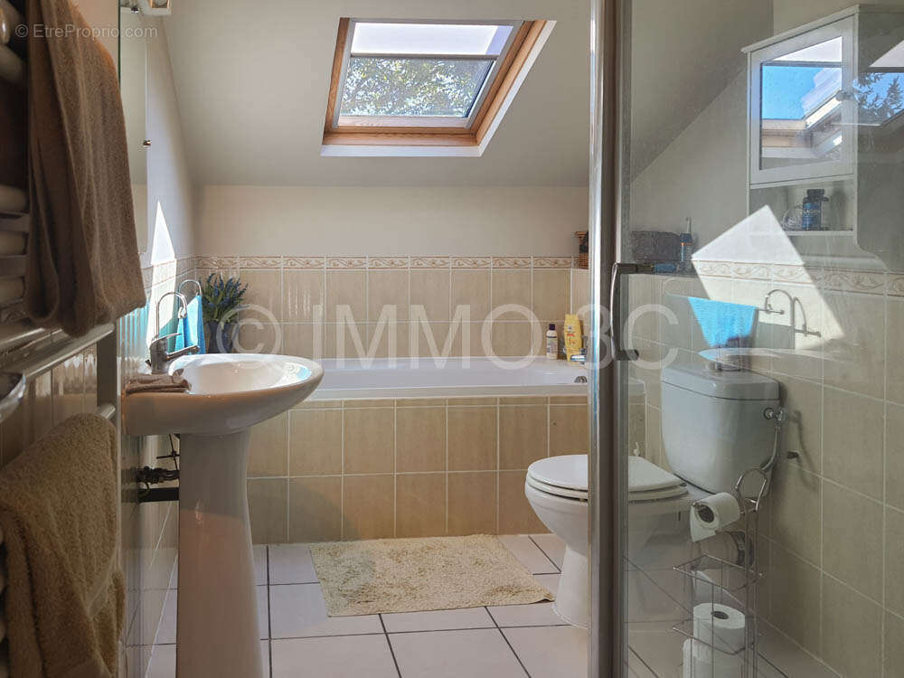 Maison à SAUZE-VAUSSAIS