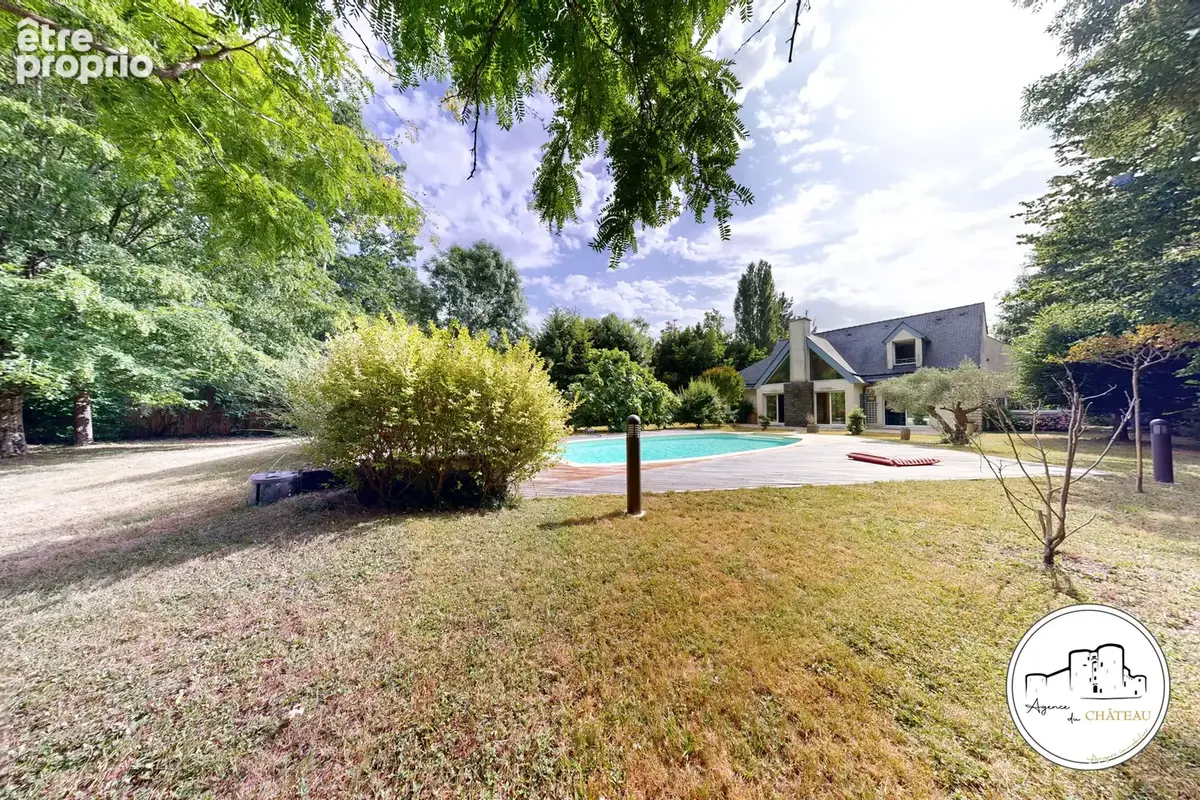 Maison 186m2 avec piscine et garage - Les Garennes sur Loire - photo 5