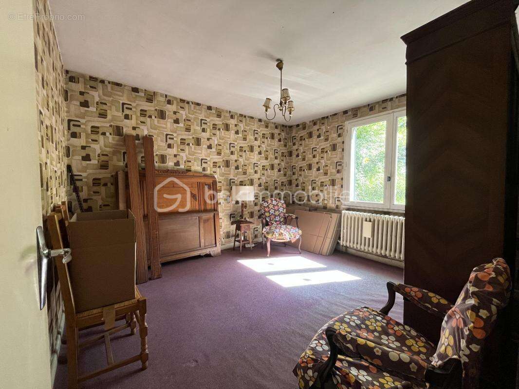 Maison à NANT-LE-PETIT