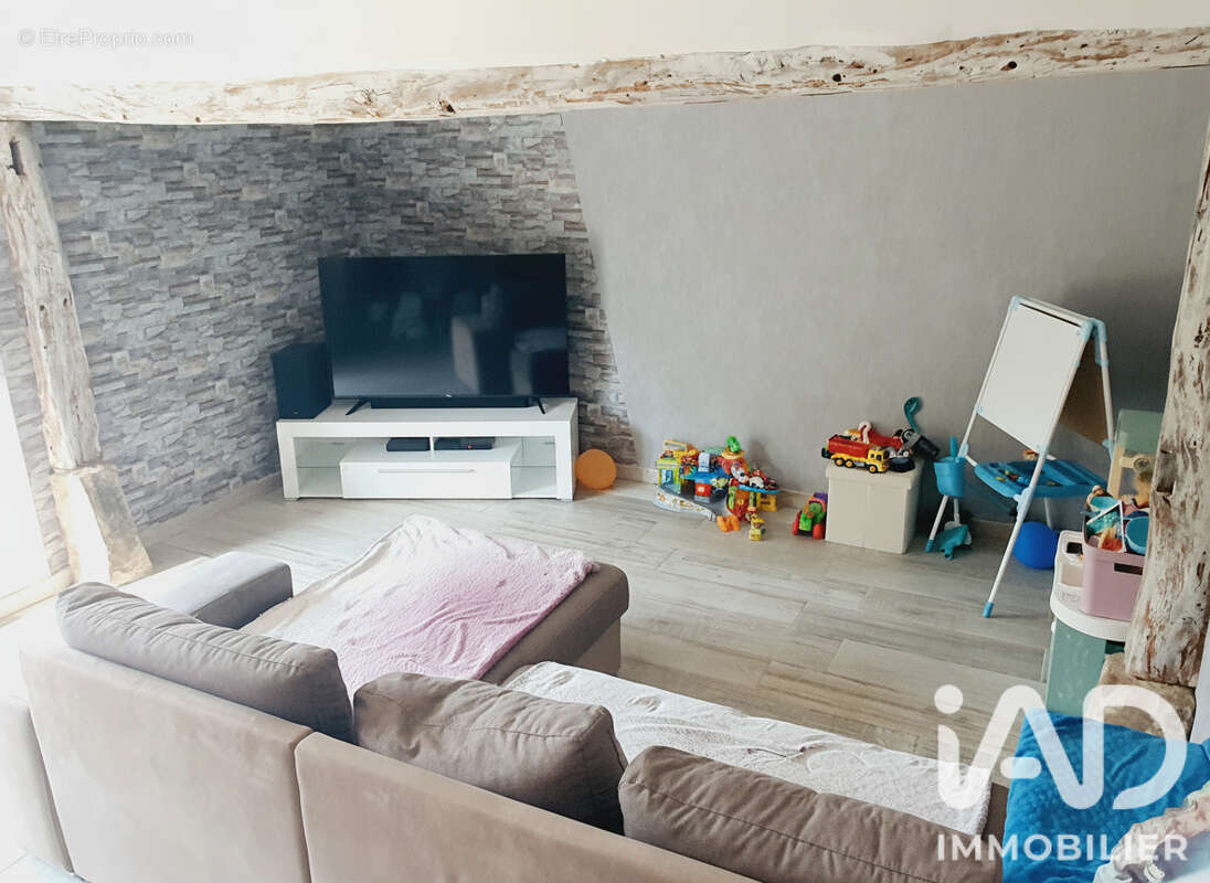 Maison 77 m² à Anneville-Sur-Scie  - photo 8