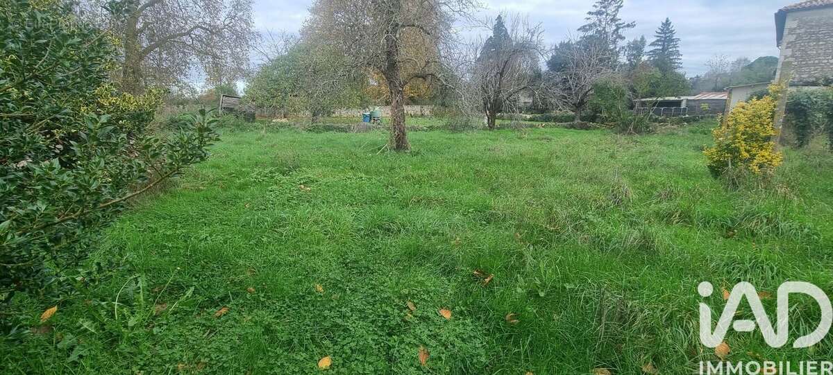 Photo 2 - Terrain à PERIGNE