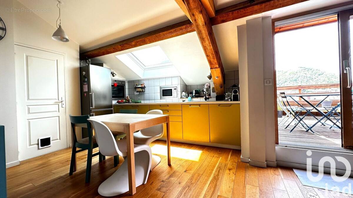 Photo 1 - Appartement à SAINT-ETIENNE