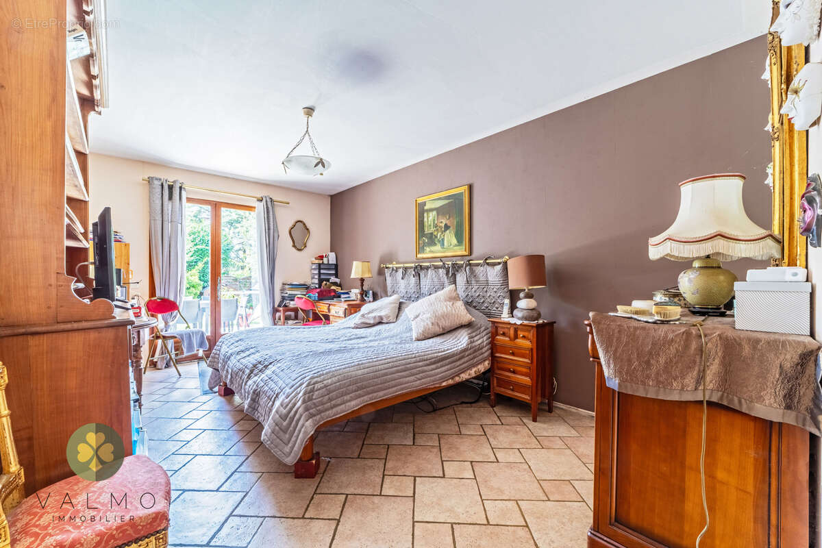 DEPT Yvelines (78) THOIRY + A vendre Maison avec studio indépendant - 197 m2 - photo 14