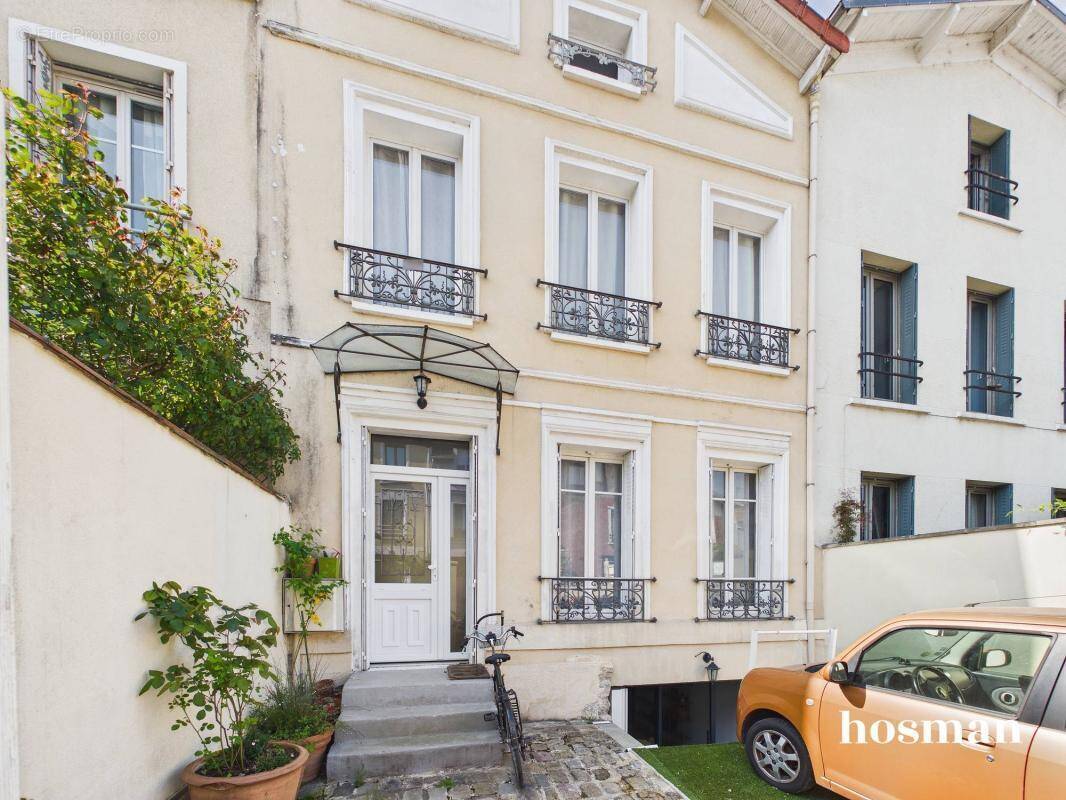 Maison à IVRY-SUR-SEINE