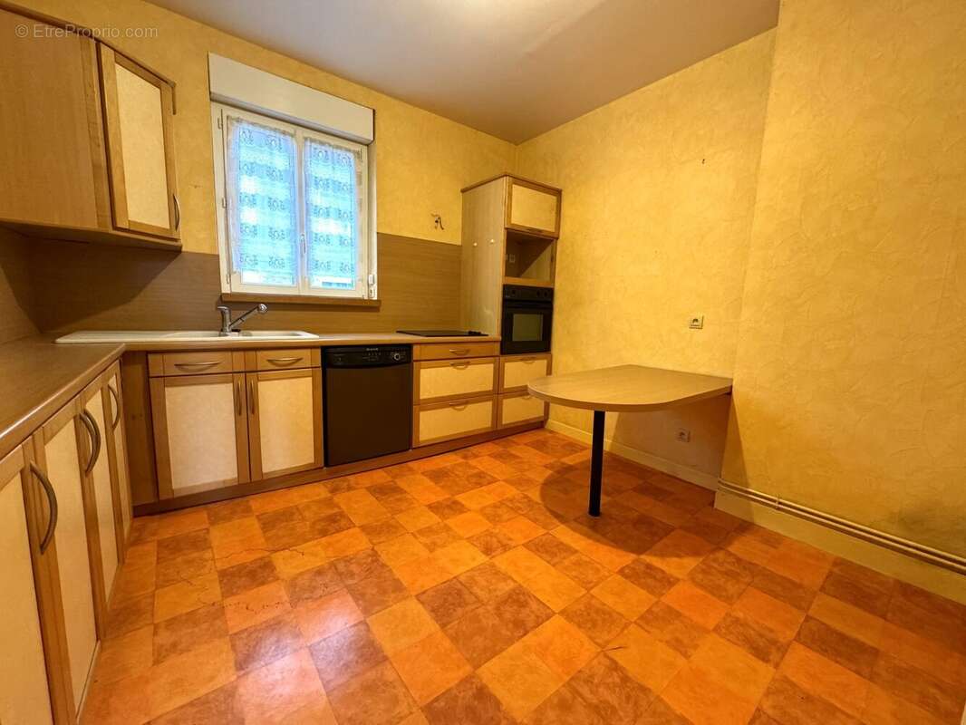 Appartement 81 m² à Le Havre  - photo 2
