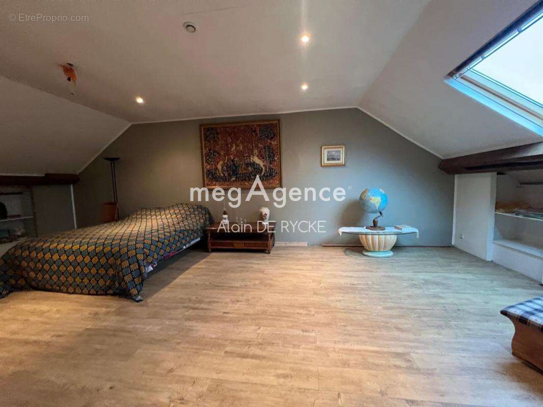 Maison à FONTAINE-LA-GAILLARDE