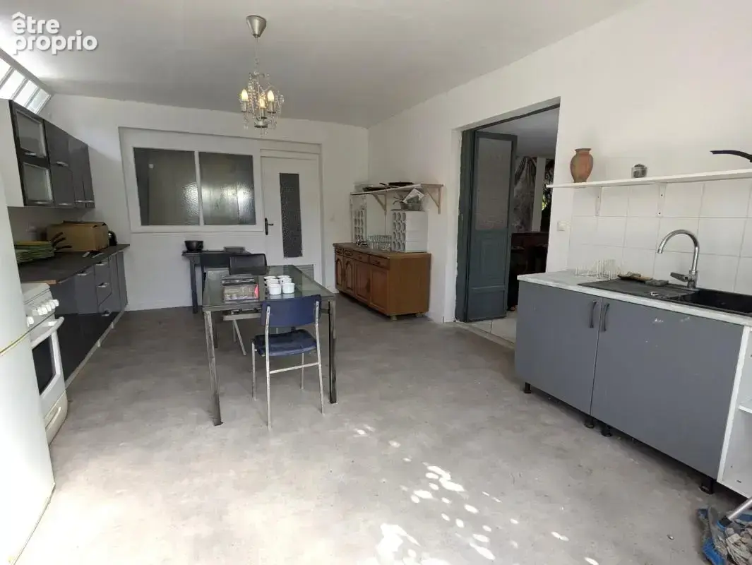 Maison 6 chambres et une dépendance - photo 4