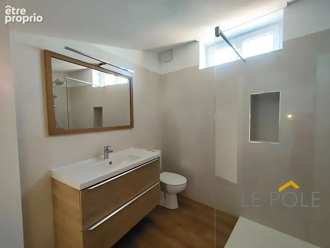 Appartement entierement renove avec balcon - photo 6