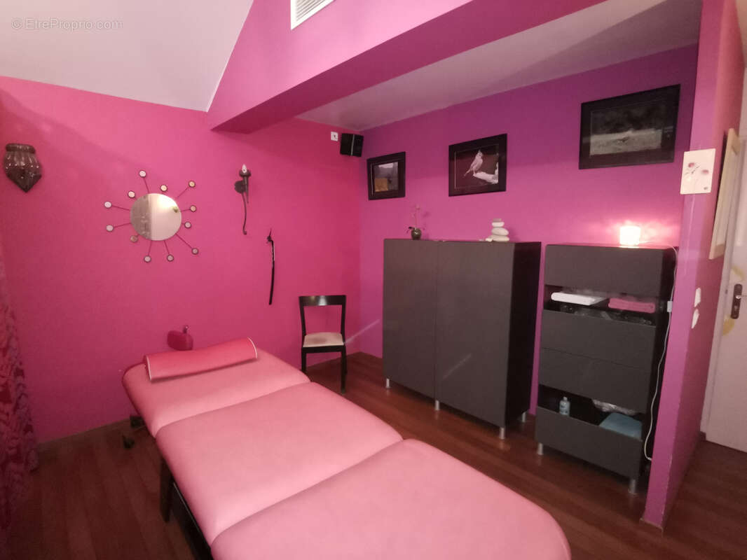 Commerce à SAINT-MAXIMIN