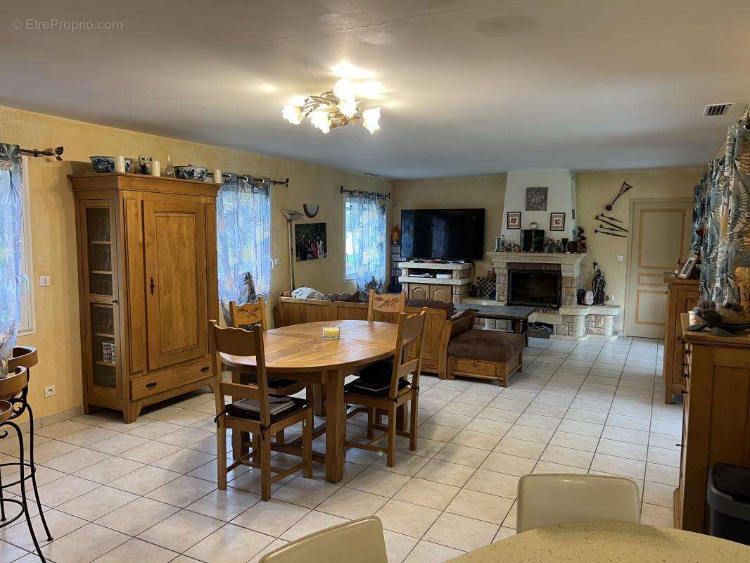 Maison à CASTELSARRASIN