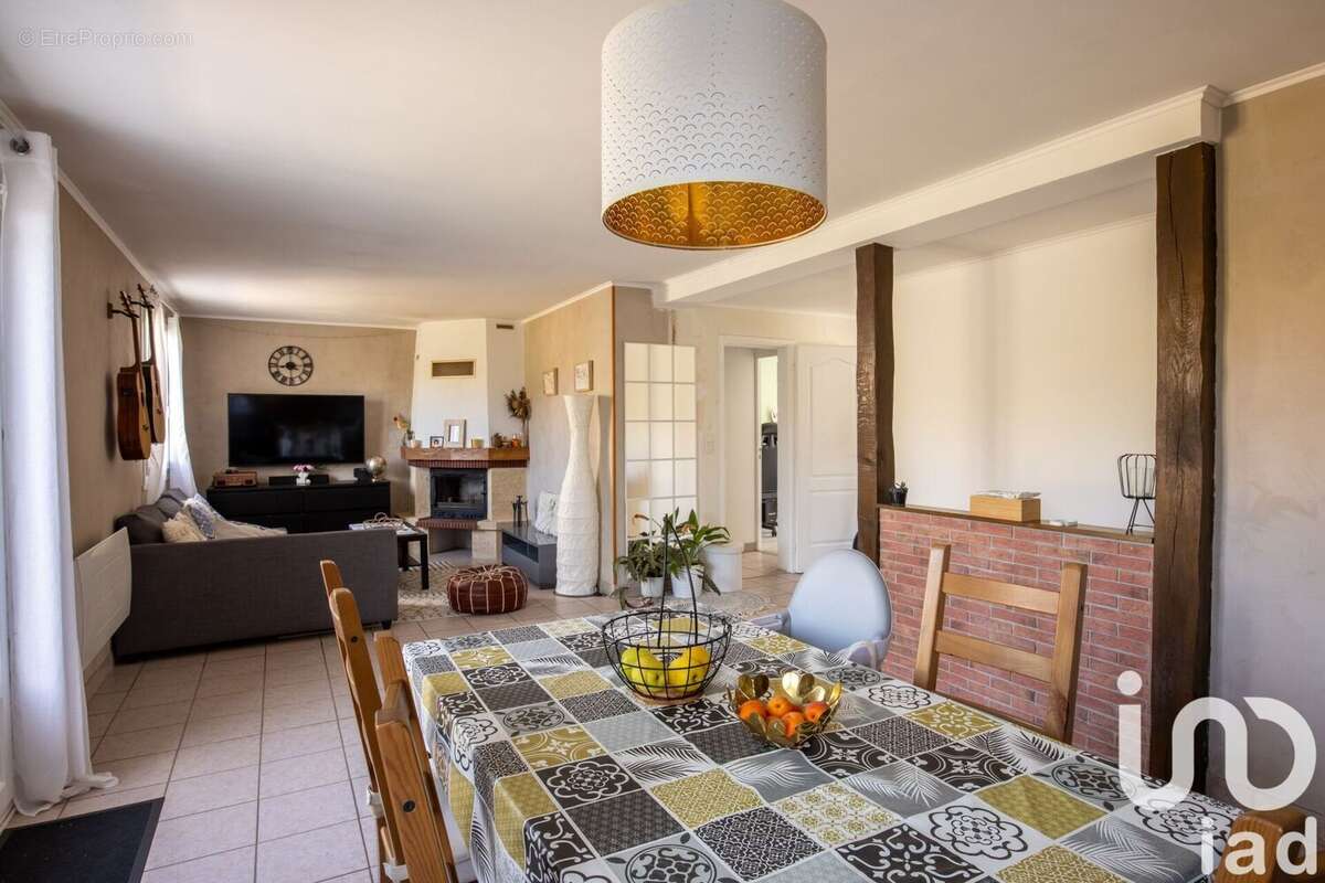 Photo 3 - Maison à LOURY