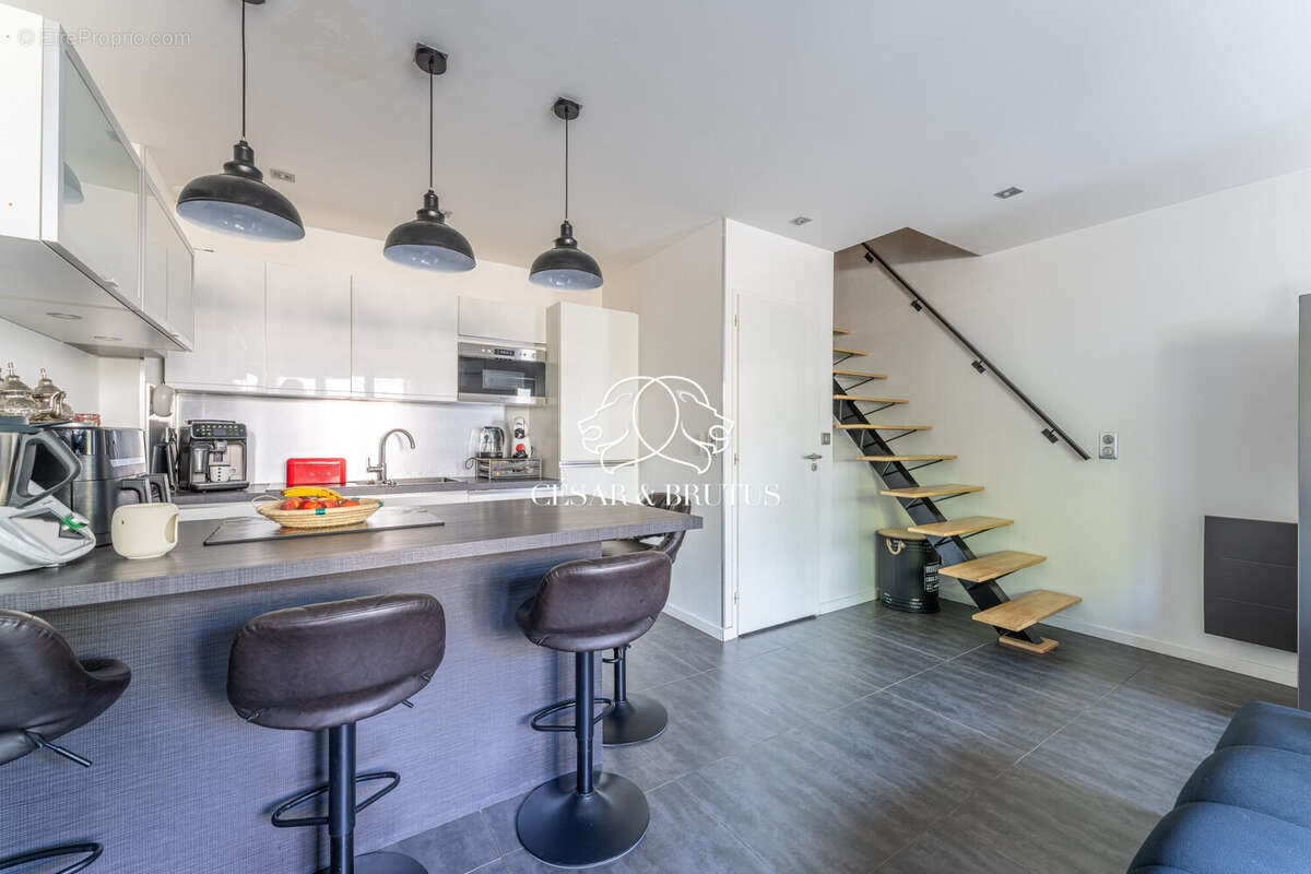 Maison 72 m² à Saint-Priest  - photo 6