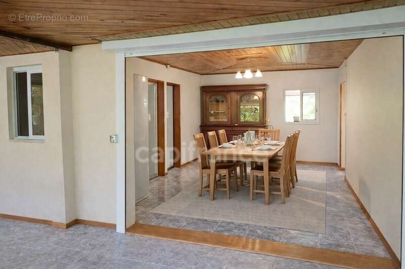 Maison à SAINTE-ROSE