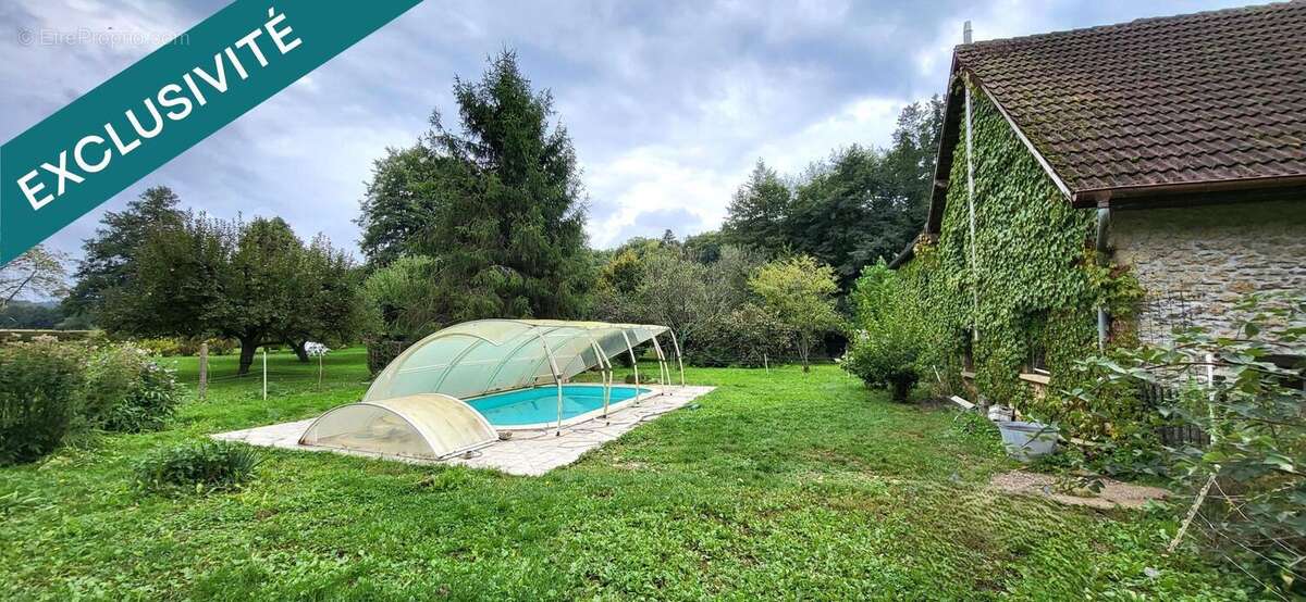 Maison 174 m² à Saint-Maurice-Colombier  - photo 7