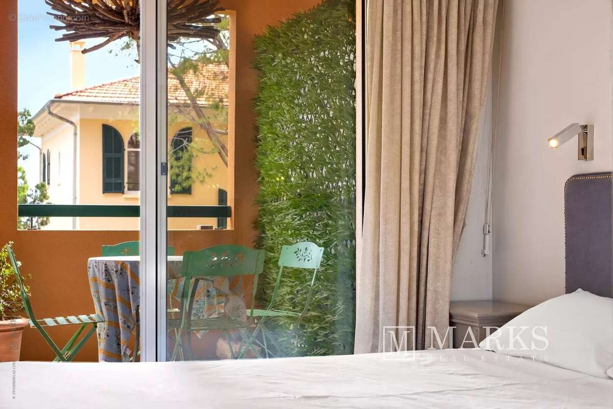 Appartement moderne de 2 pièces avec terrasse et piscine en copropriété - photo 19