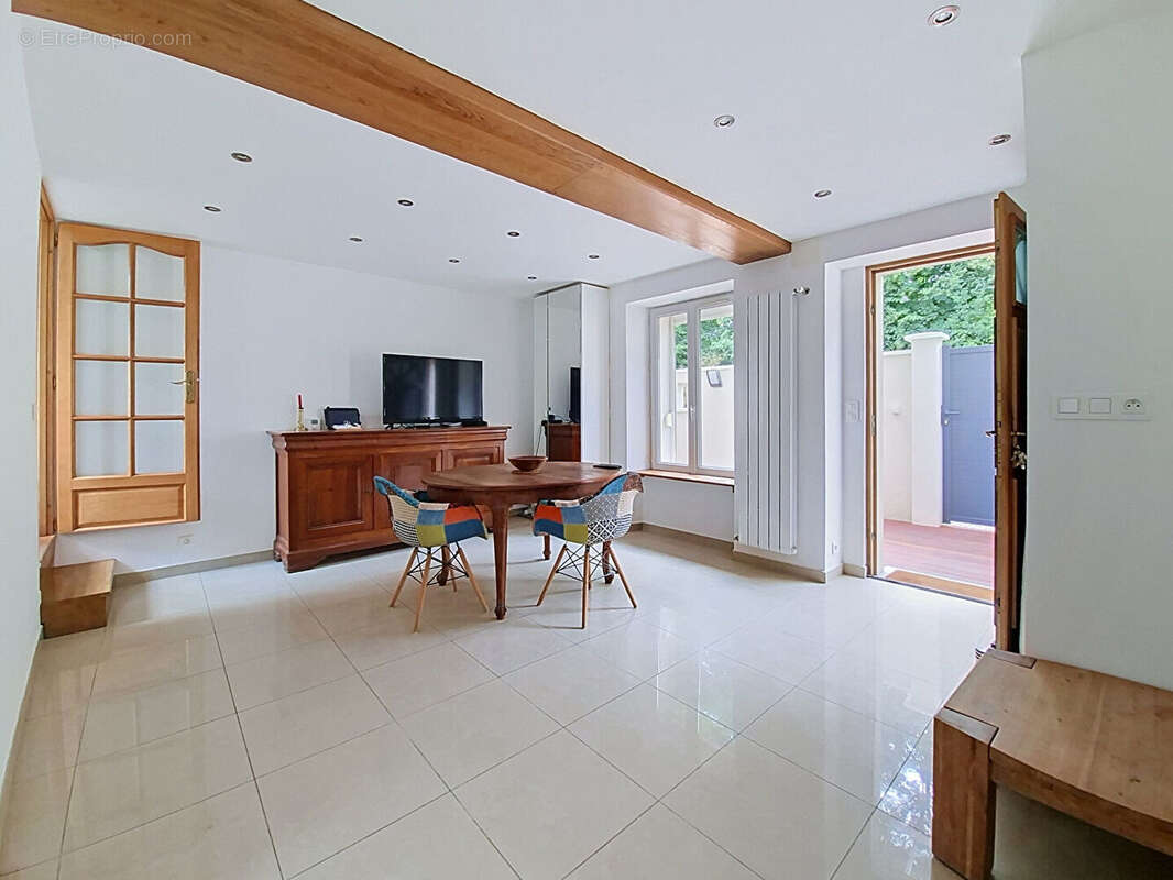 Appartement à YERRES