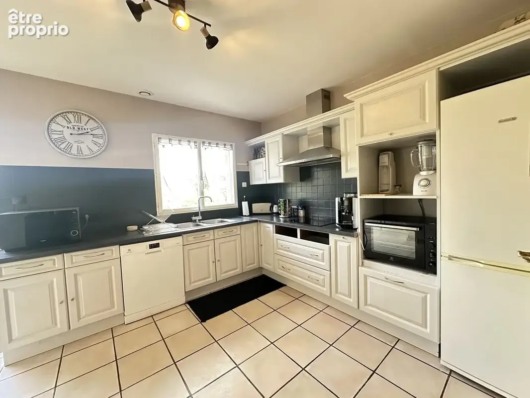 Maison 5 pièces 117 m² à vendre à Eymeux (26730) - photo 3