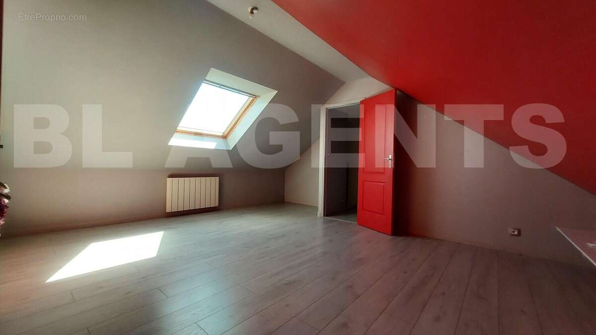 20250823_130208 - Maison à BARJOUVILLE