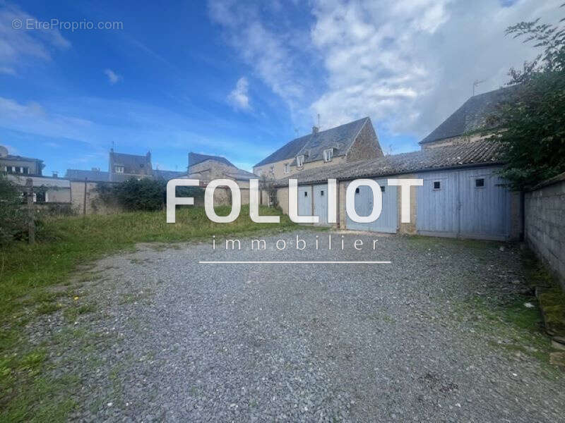 Maison à SOURDEVAL