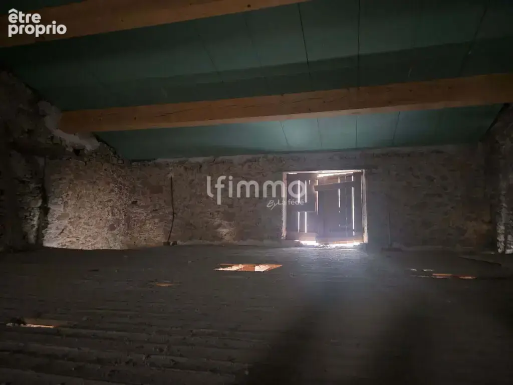 Donnez vie à 140 m² au cœur du village de Talairan - photo 4