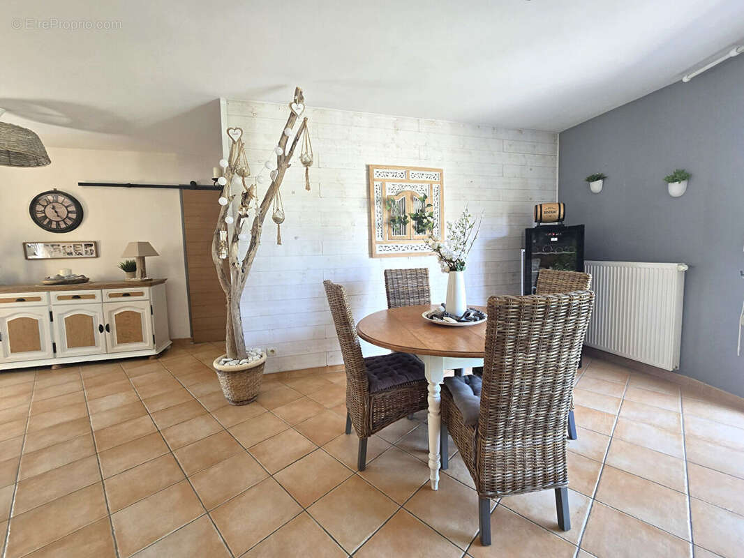 Maison à SPAY