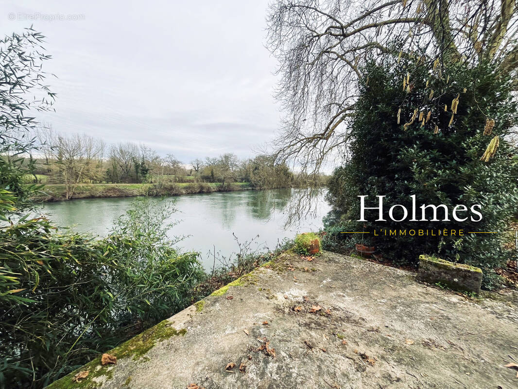 Maison à SAINT-SEURIN-SUR-L&#039;ISLE