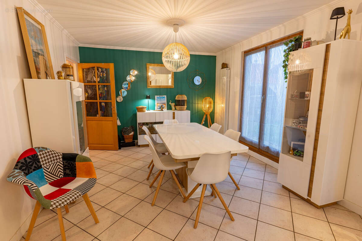 Maison à MARLY