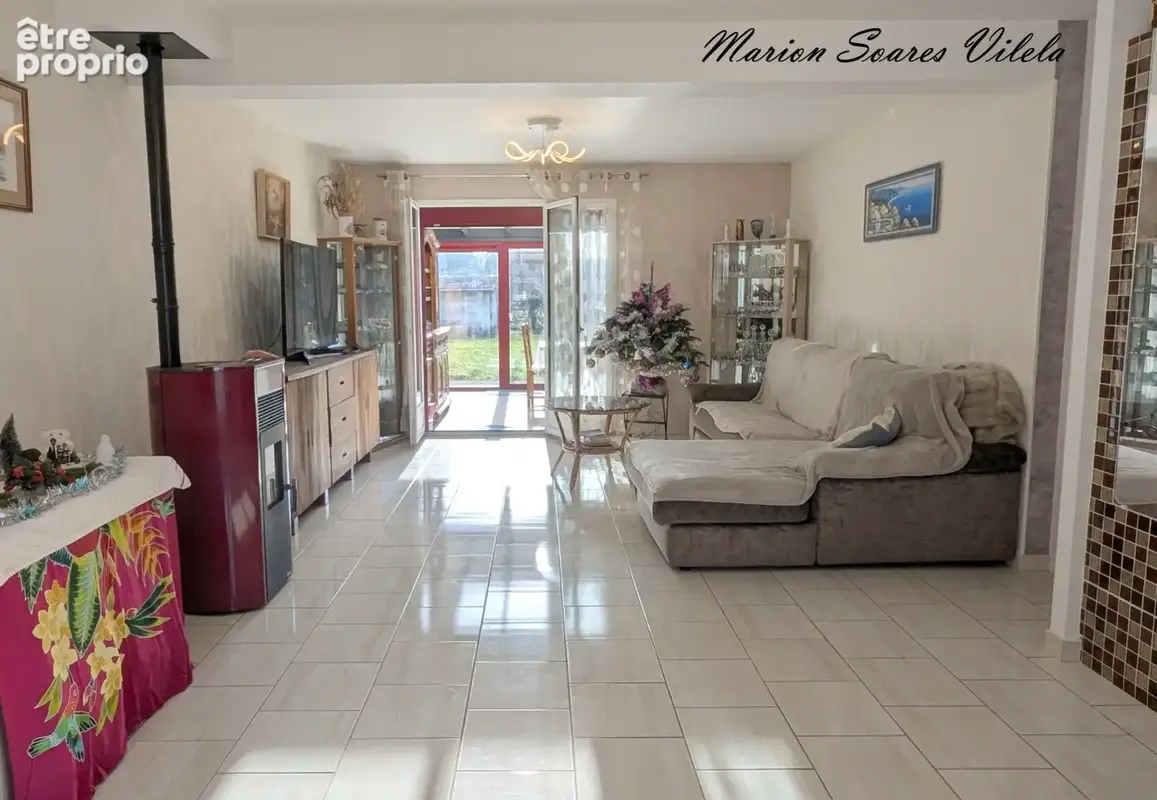 Une propriété aux multiples possibilités, maison principale, appartement indépendant et studio sur 1300 m² de terrain– - photo 5