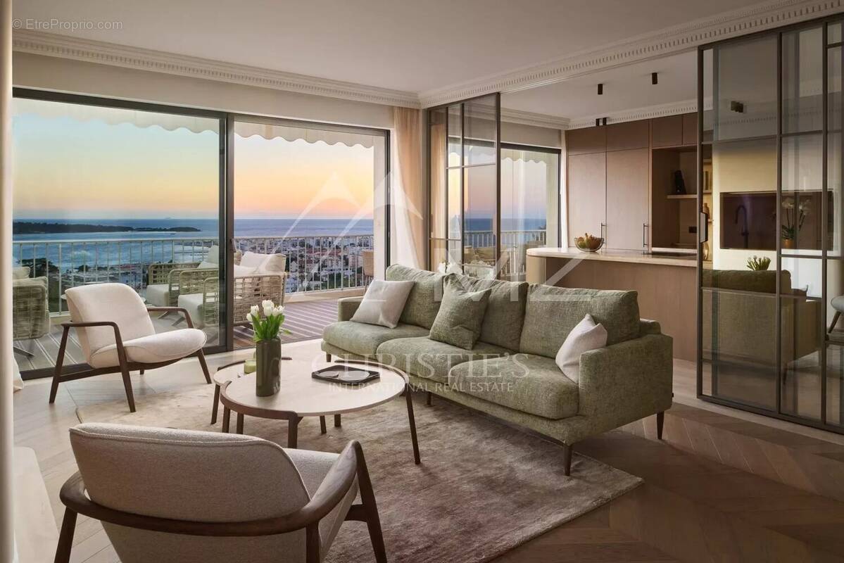 Appartement à CANNES