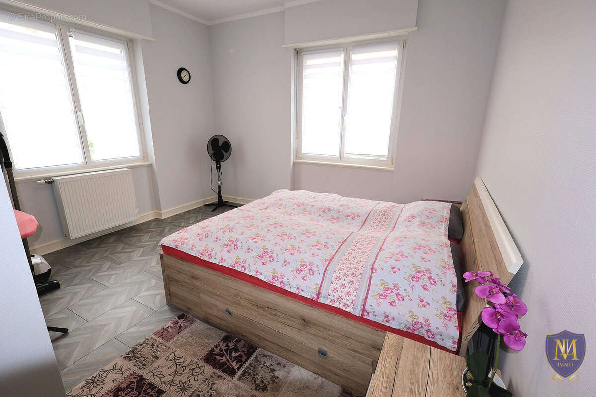 Saint-louis au calme proche frontière charmant 5/6 pièces de 120 m2 avec balcon - photo 6
