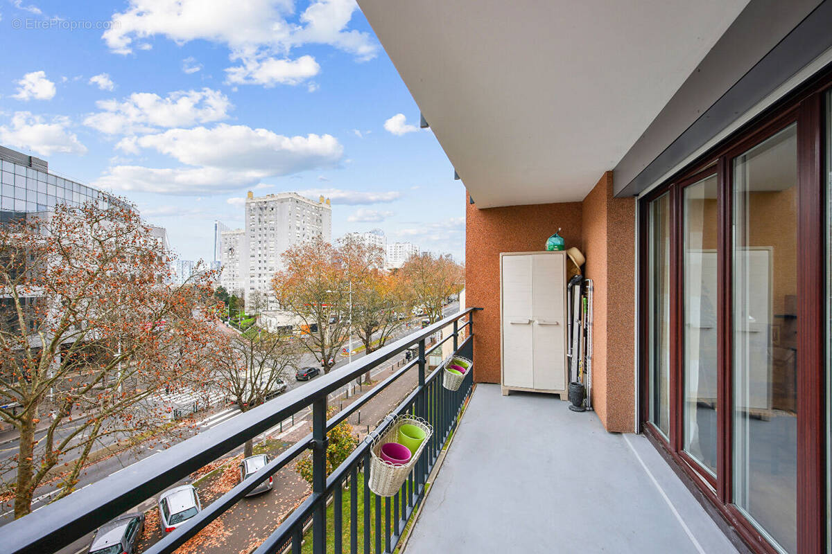 Appartement à NANTERRE