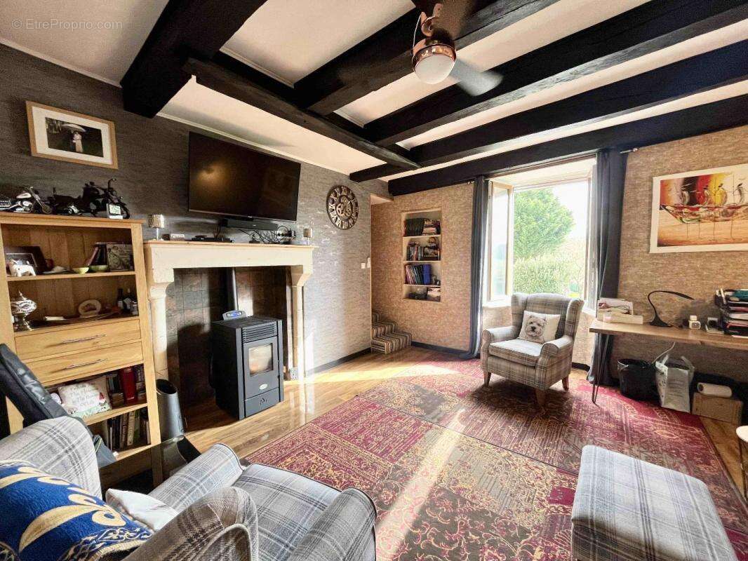 Maison à LE VIGEANT