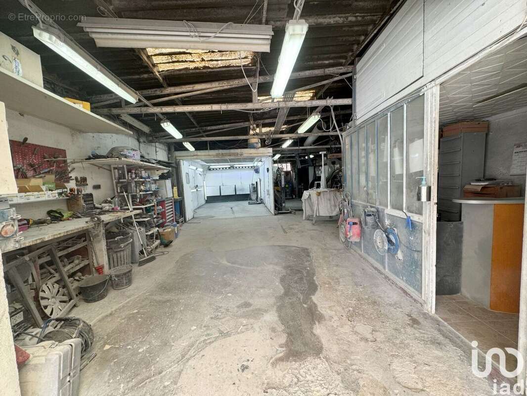 Photo 8 - Commerce à TOULON