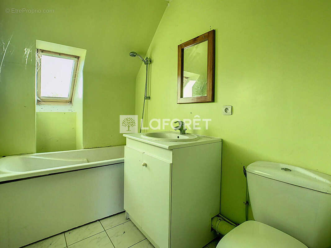 Maison à ELISE-DAUCOURT