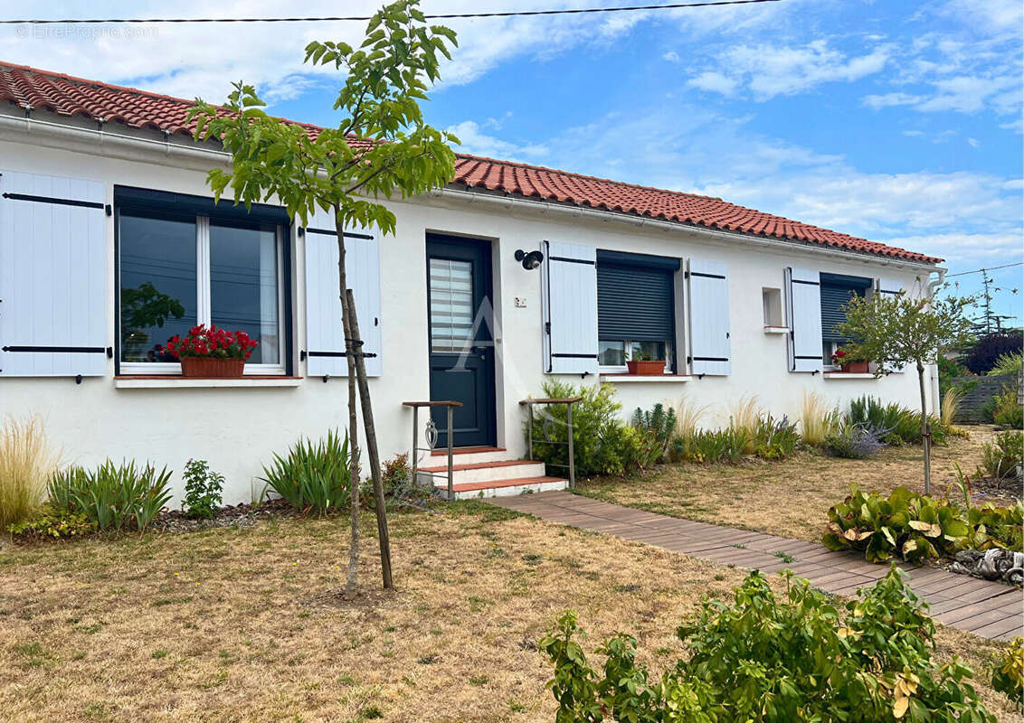 Maison à BEAUVOIR-SUR-MER
