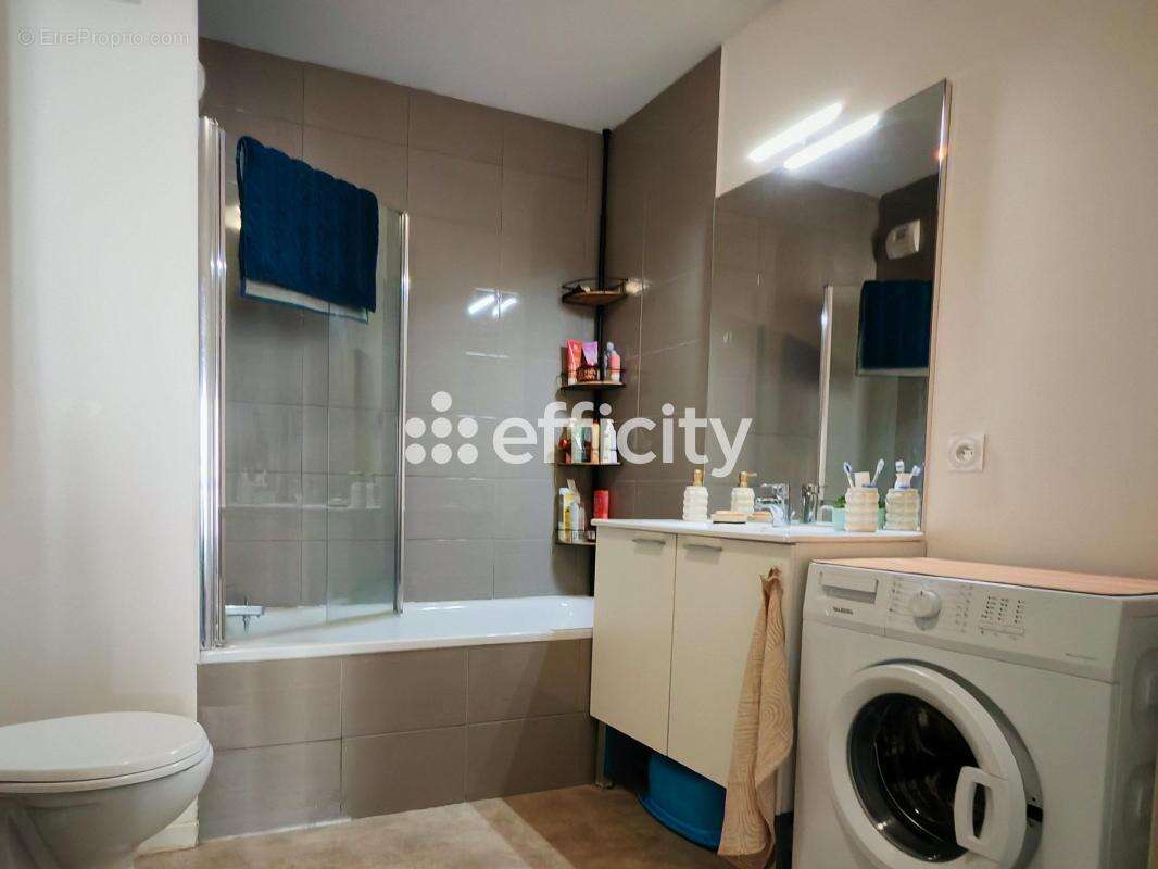 Appartement à MARIGNANE