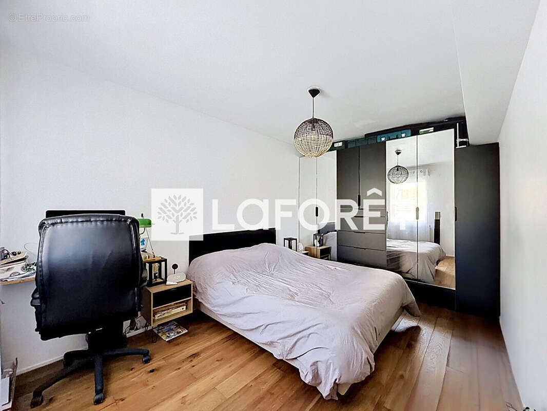 Appartement à MOISSY-CRAMAYEL