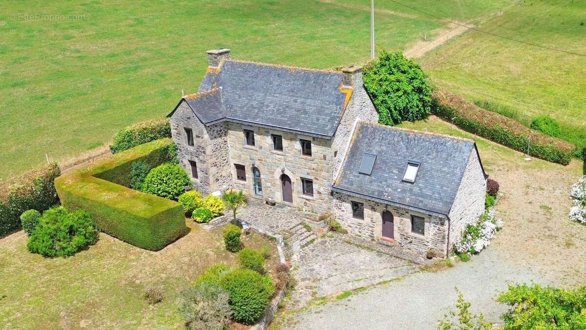 Maison à LANMEUR