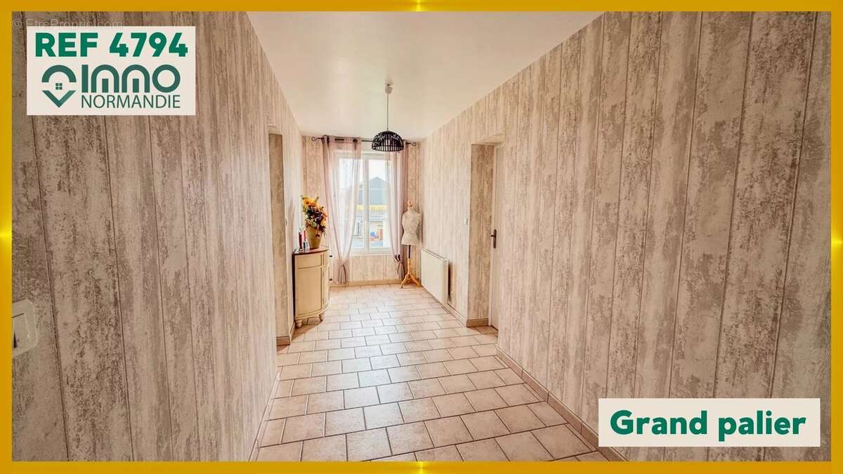 Maison à LE NEUBOURG