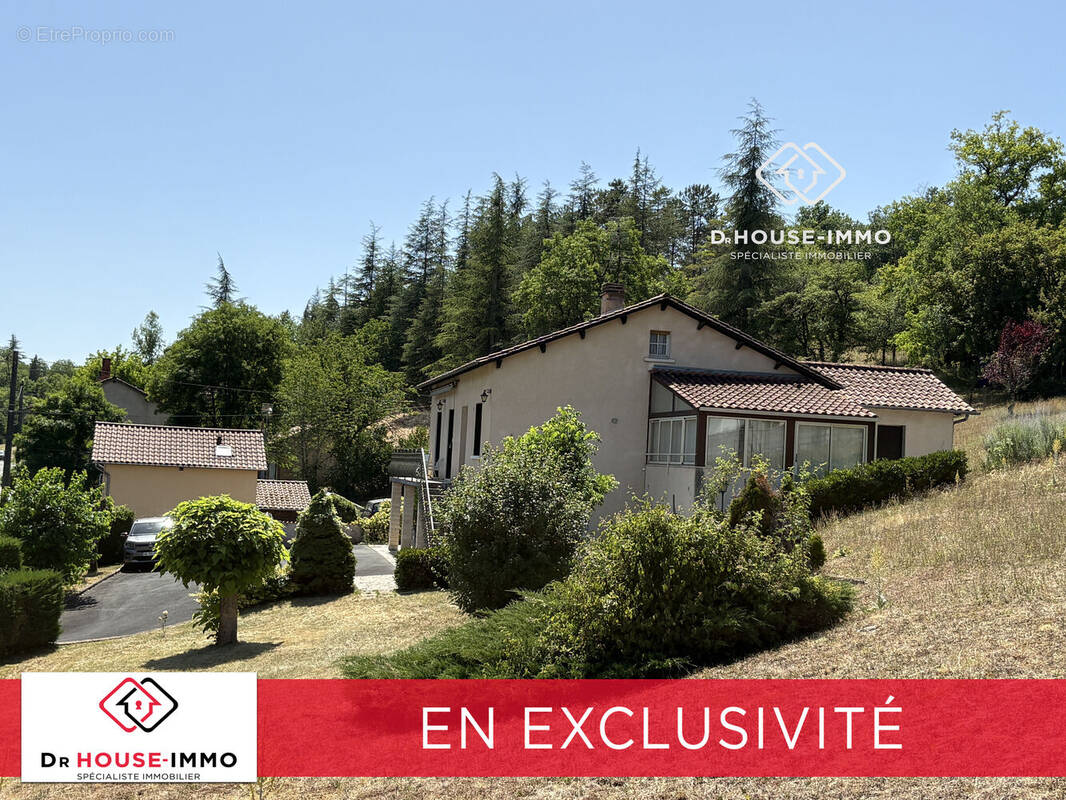 Maison à SAINT-MARTIAL-DE-VALETTE