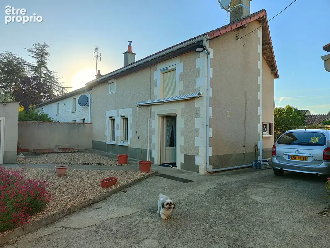 Maison Champigny En Rochereau 3 pièce(s) 77 m2 avec dépendances - photo 2