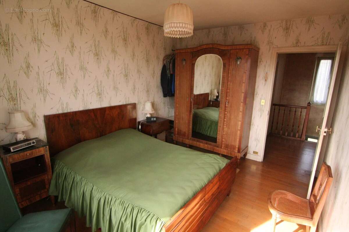 Maison à SAINT-CHERON